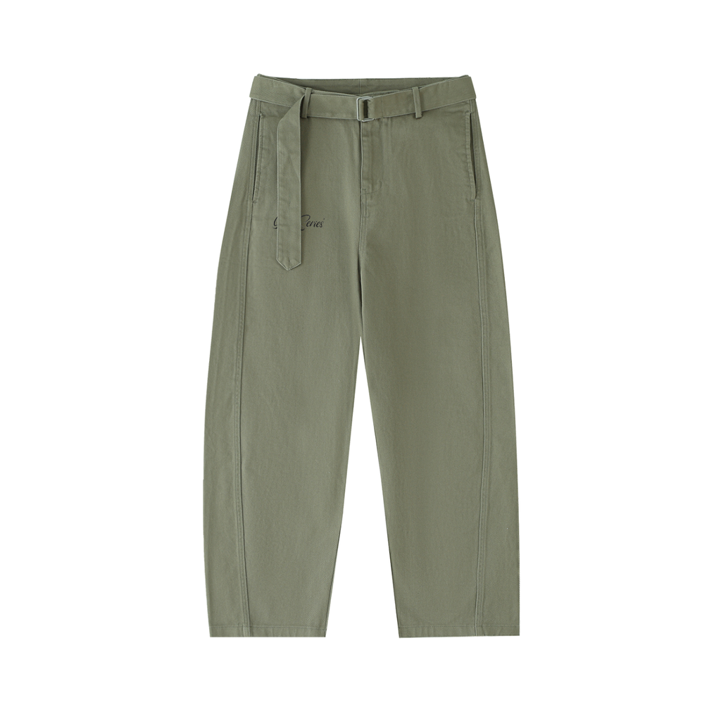 Belted Curved-Blade hemmed pants.